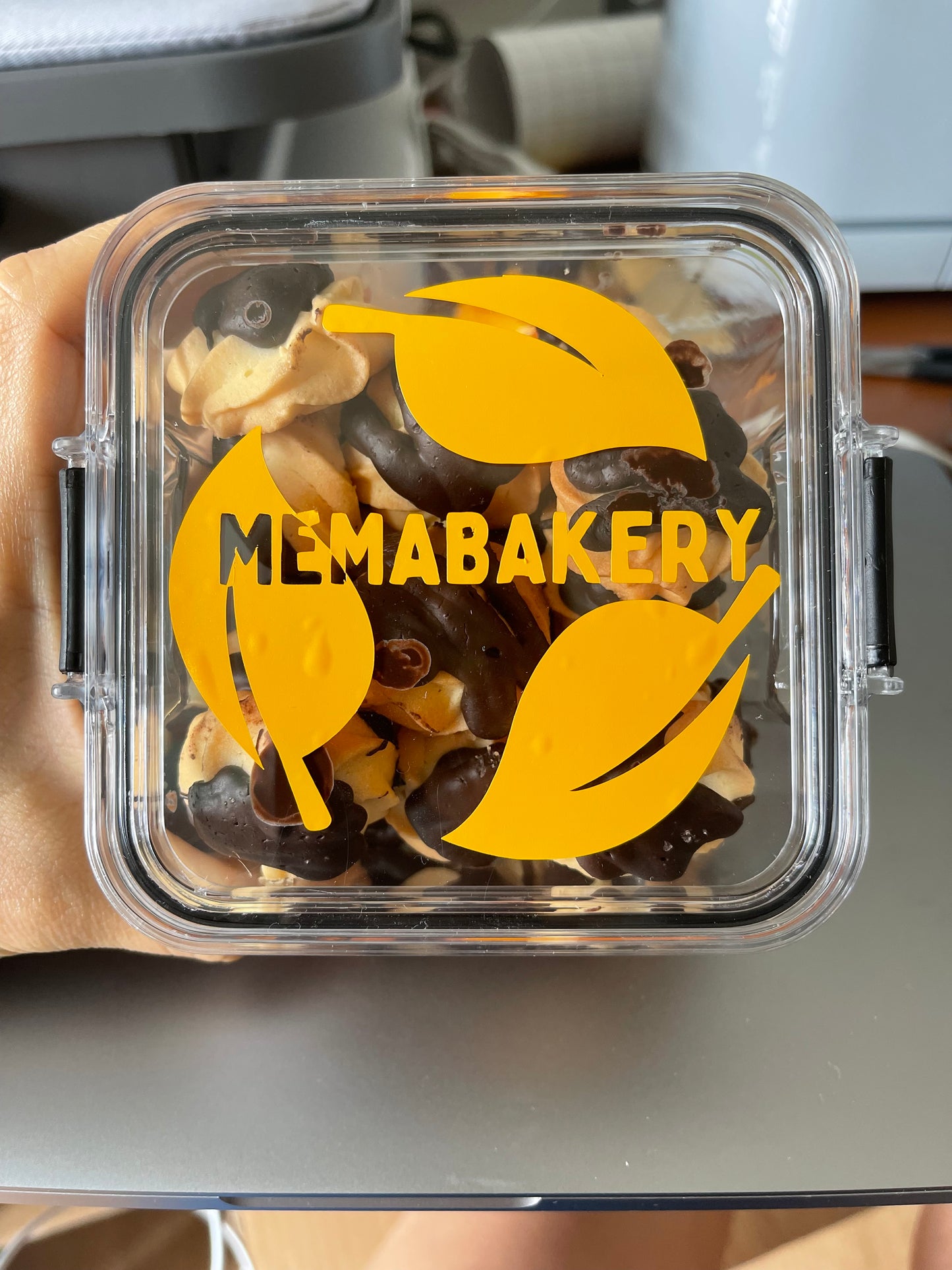 Best Seller Melt in your mouth Cookies 180gms Tins