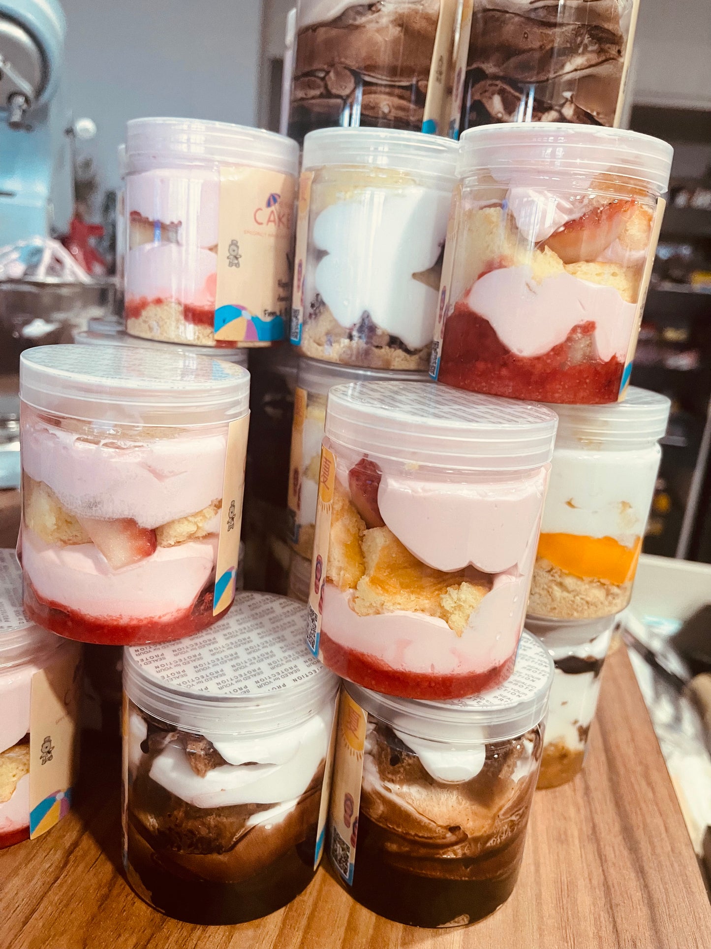 200ml cake tubs 50tubs