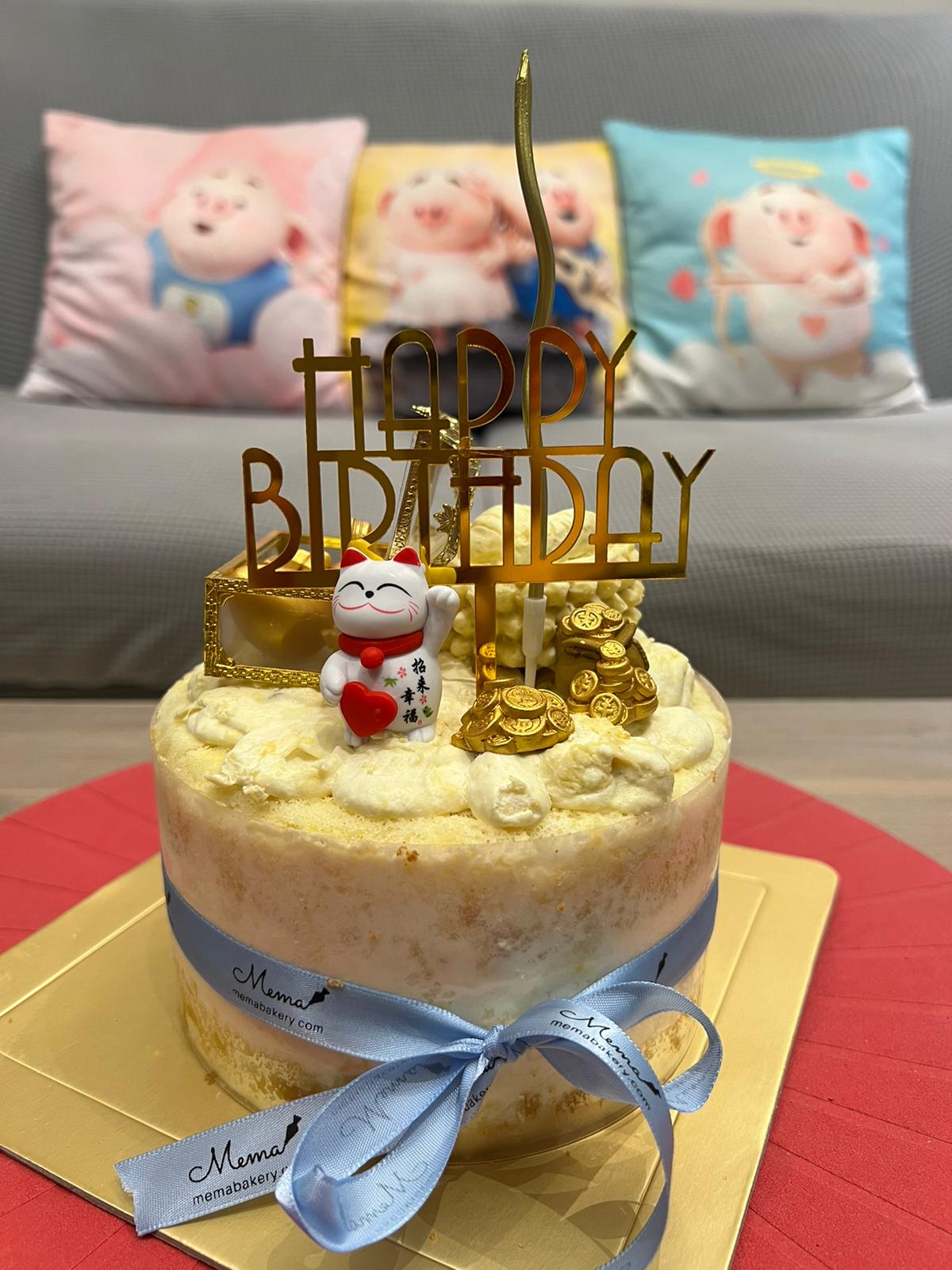 Customized Cake