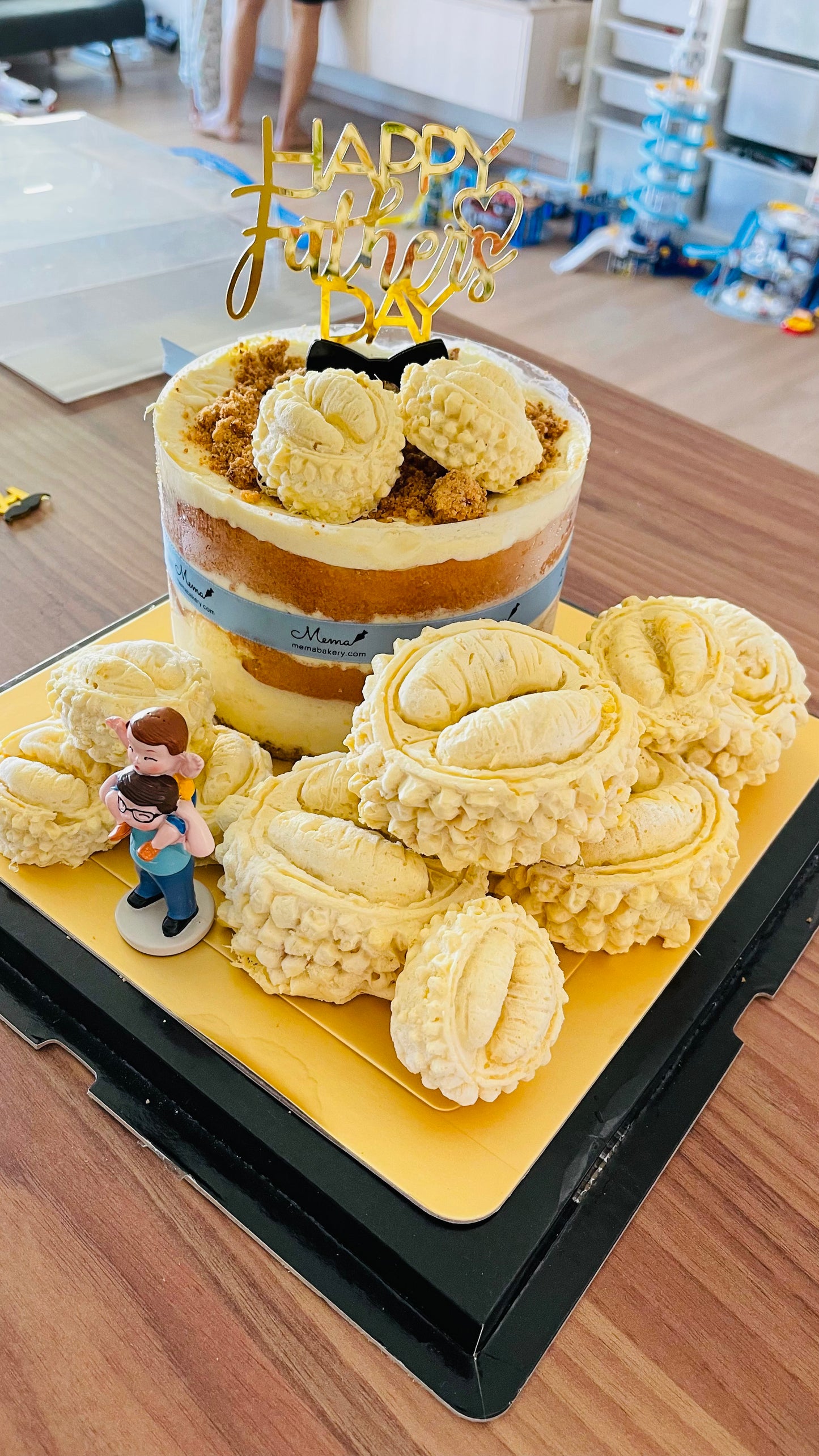 Customized Cake