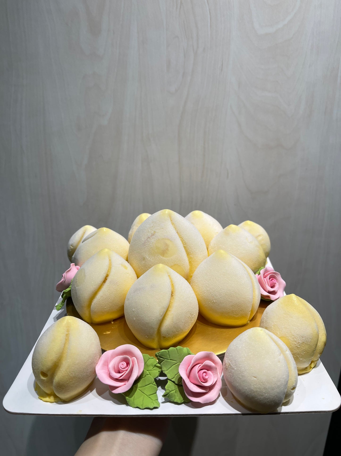 Peaches Shape Longevity Mousse Cake <MANGO>