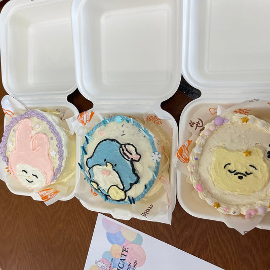 Learn: Bento Cake decorating & piping