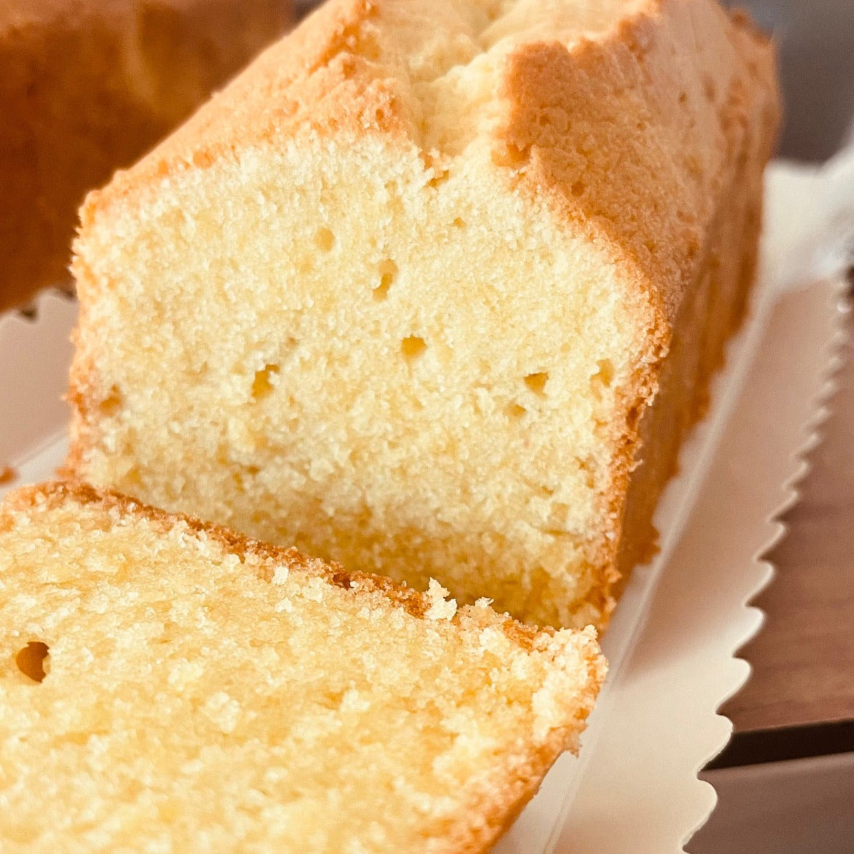 Classic butter cake 40% less sugar