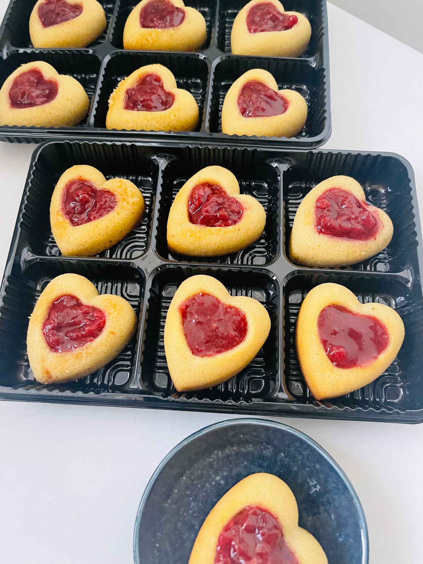 Teacher's Day Heart Financier 8 Box