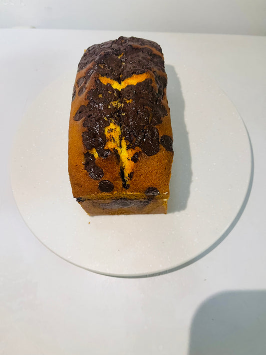 Chocolate chip butter ganache cake