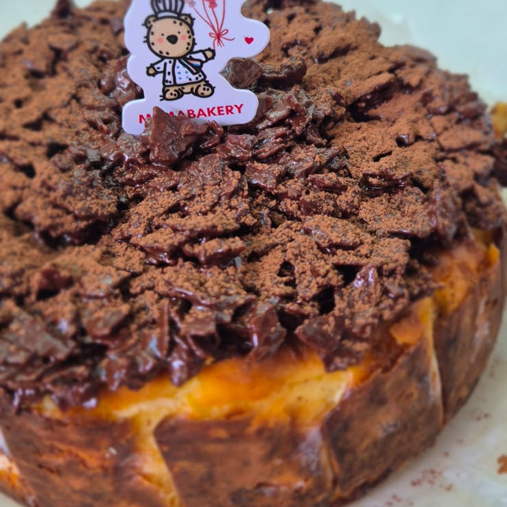 Chocolate Fuelletine Basque CheeseCake