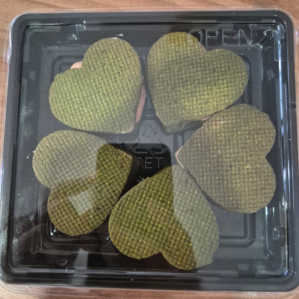 CLOVER MATCHA BERRIES