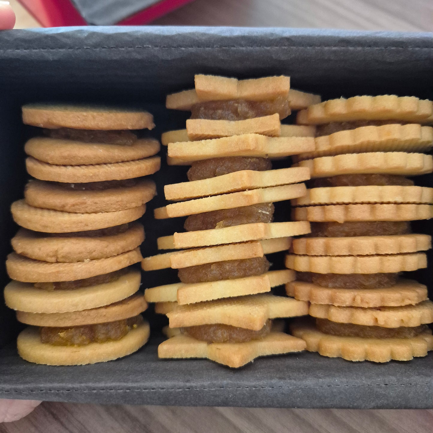 PINEAPPLE BUTTERSAND (15sandwich)